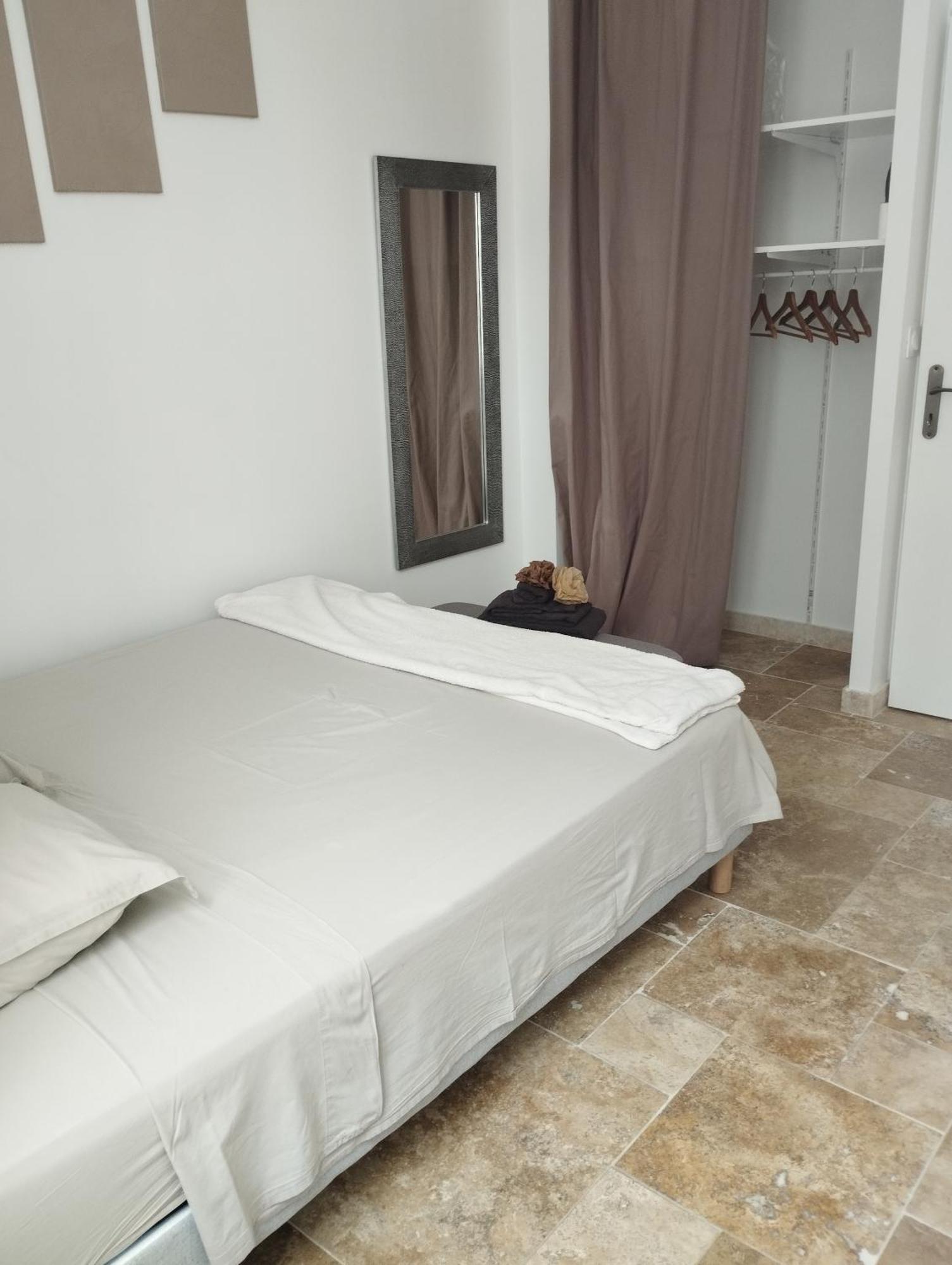Appartement Lumineux En Rdc Bourgoin-Jallieu Ngoại thất bức ảnh
